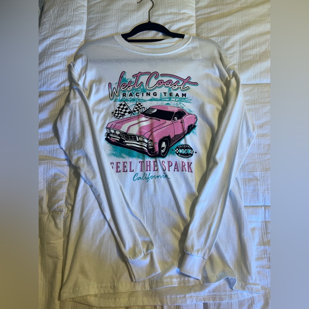 Tillys Vintage Chevy Graphic Long Sleeve Unisex Medium White
